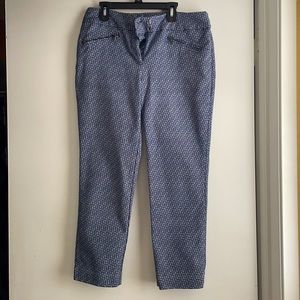 Ann Taylor Blue Patterned Pants, Short size 6